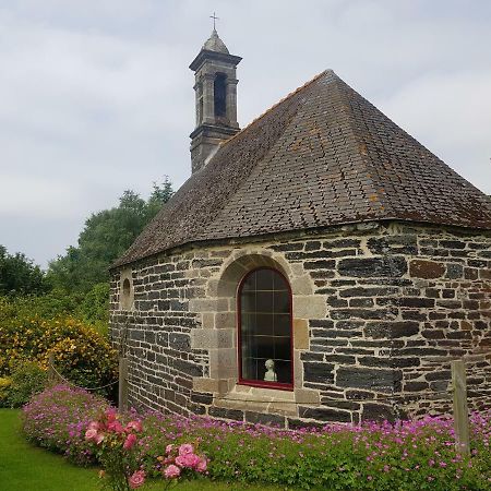 Gite Atypique Dans Une Chapelle Briec Eksteriør bilde